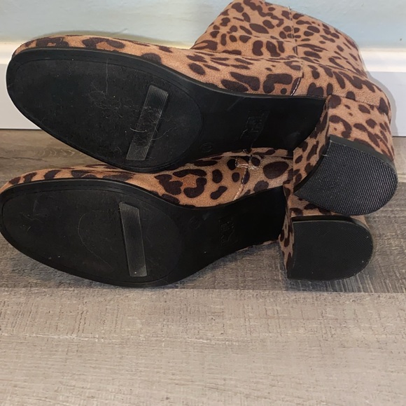 Time And Tru Brown Leopard Cheetah Print Ankle Bootie Boots NWOT - Picture 9 of 13